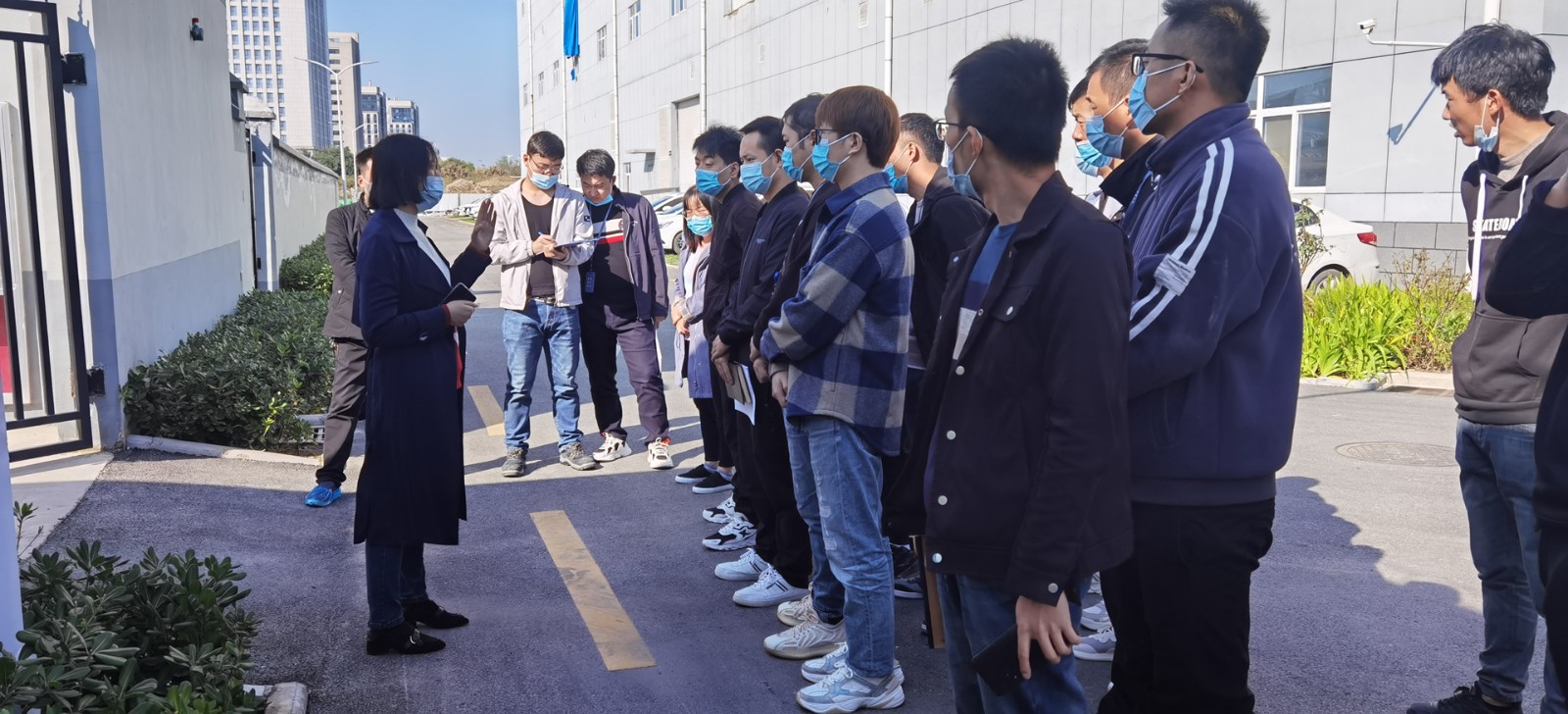undefined 星空电竞微电动力部组织开展化学品泄漏应急演练